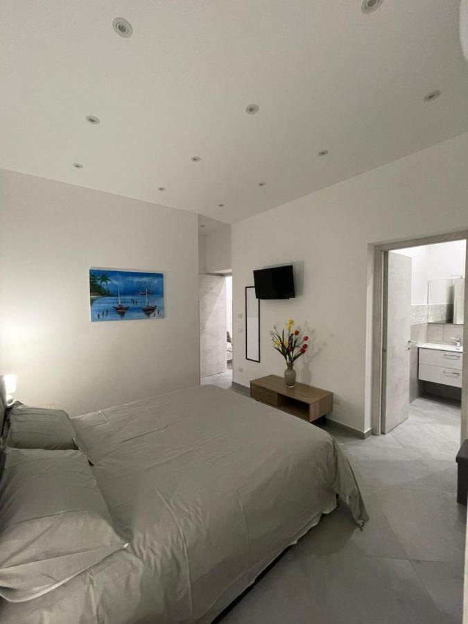 Baron'S Suites Palermo Esterno foto