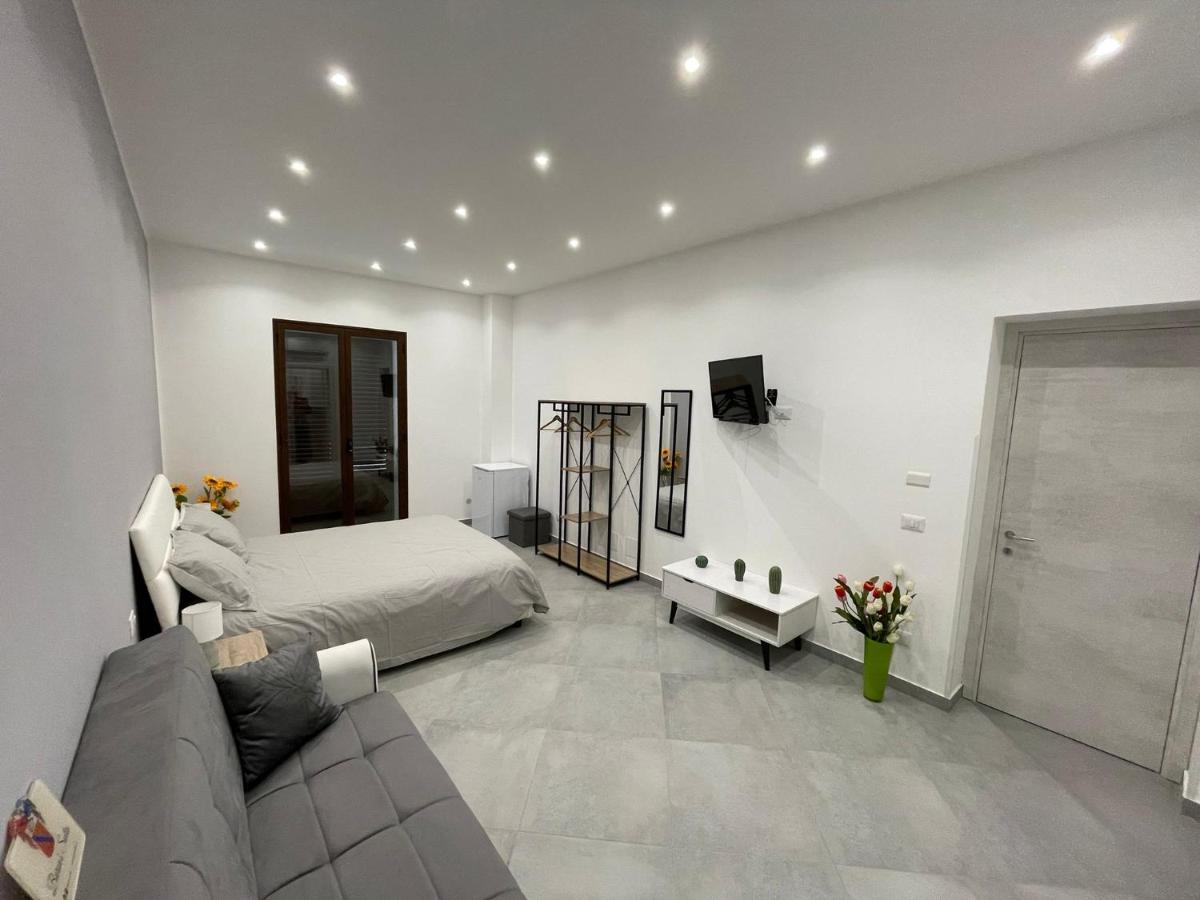Baron'S Suites Palermo Esterno foto